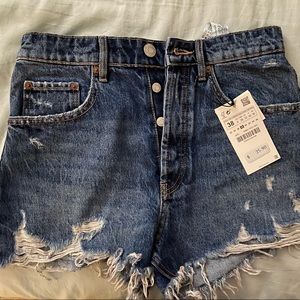 Zara high-waisted button up denim jean shorts. Size 38. NWT. Dark wash.